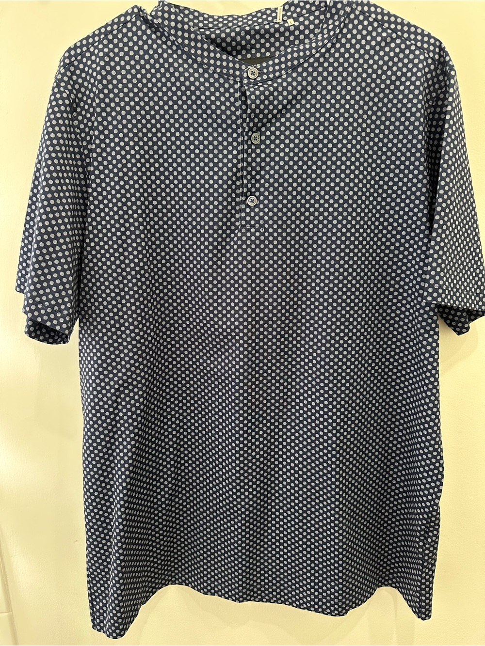 Bugatchi Men’s Navy and White Polka Dot Henley Polo. Size Large